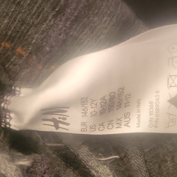 H&M 10-12 footless black and gray tiger stripe tights - Picture 3 of 3